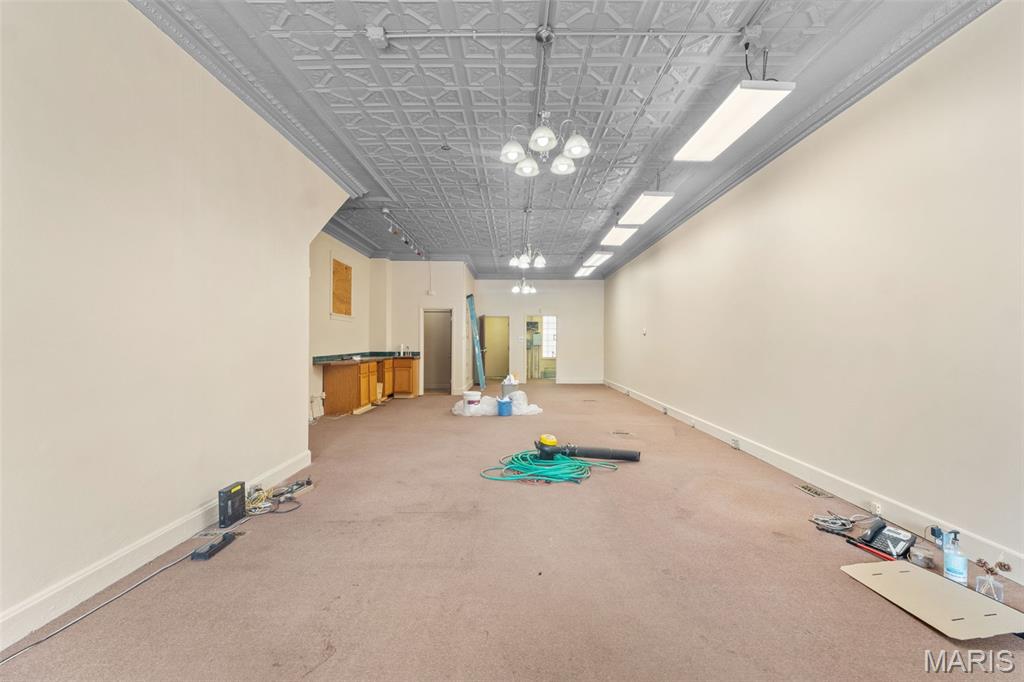 Grand Meramec Park Add - Commercial Sale
