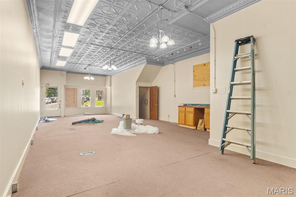 Grand Meramec Park Add - Commercial Sale