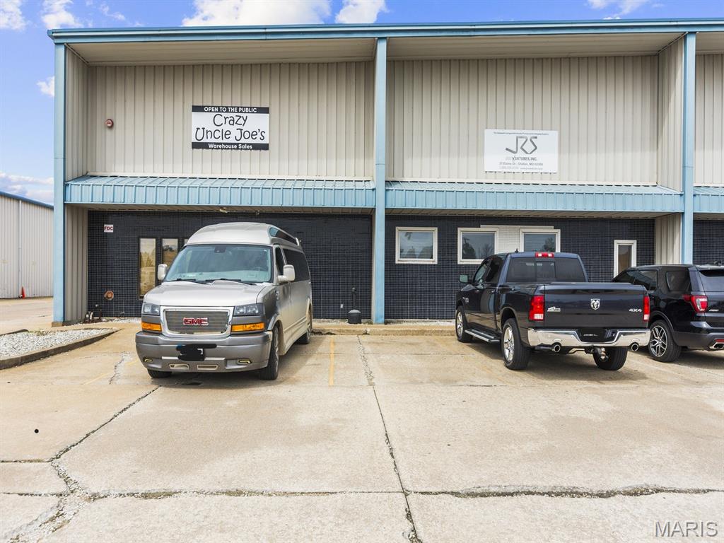 North Central Ind Park - Commercial Sale