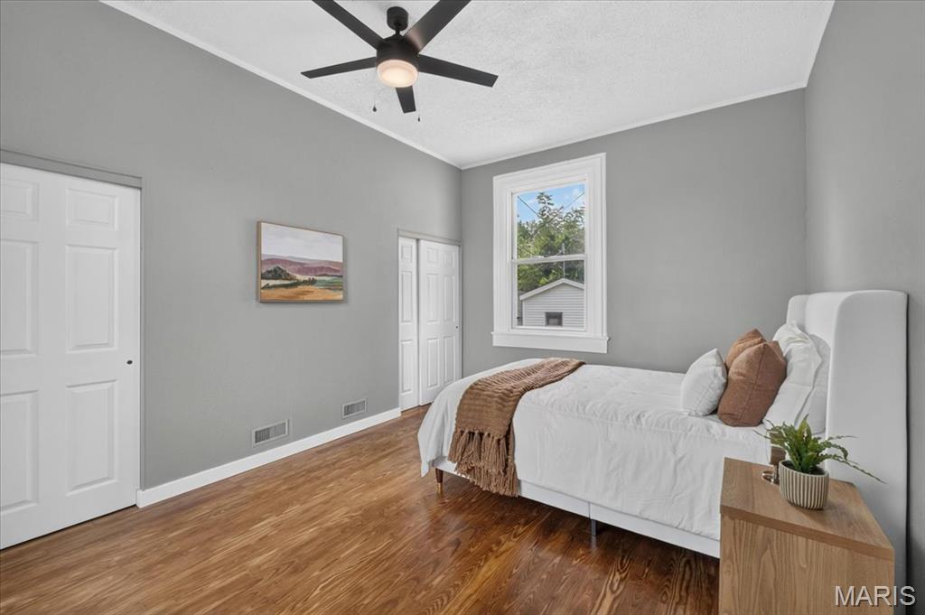 St Louis Commons Add - Residential