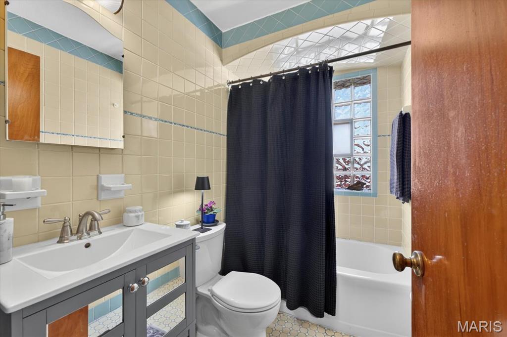 Arsenal Watson Heights - Residential Income