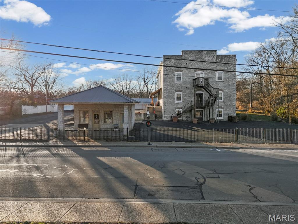 Historic District - Commercial Sale