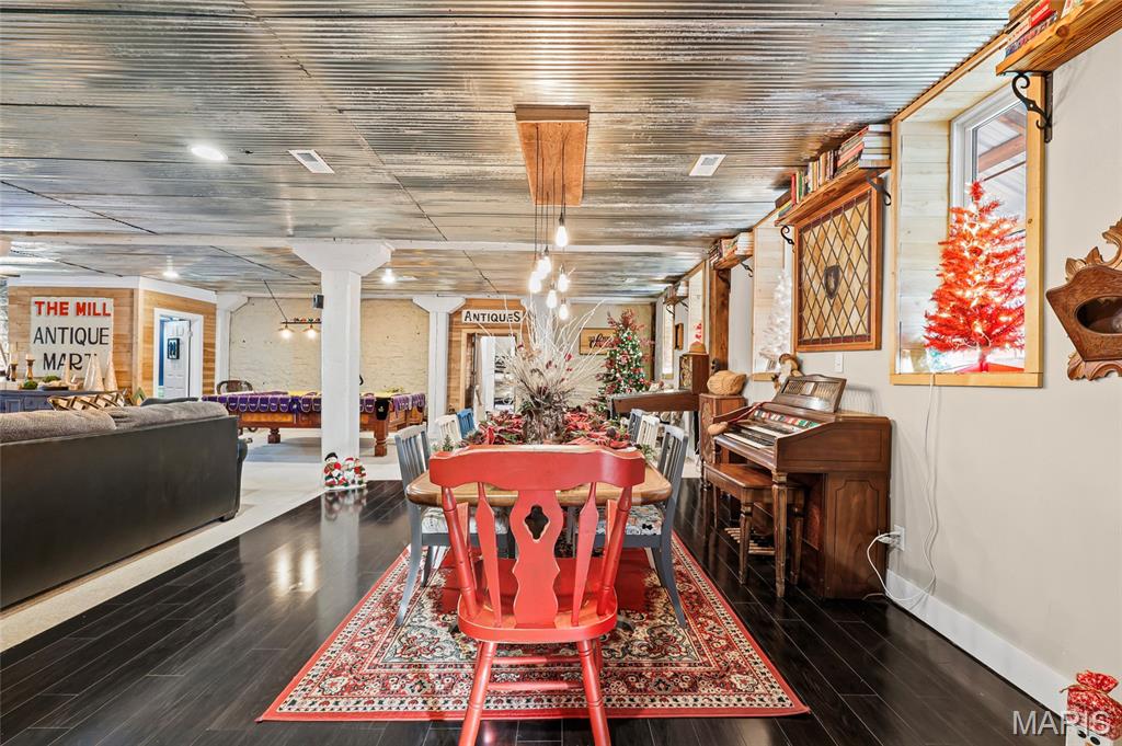 Historic District - Commercial Sale
