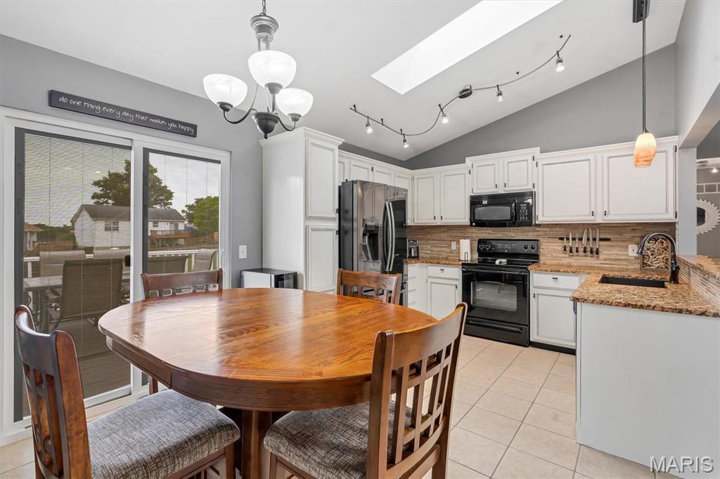 Whispering Ridge - Residential