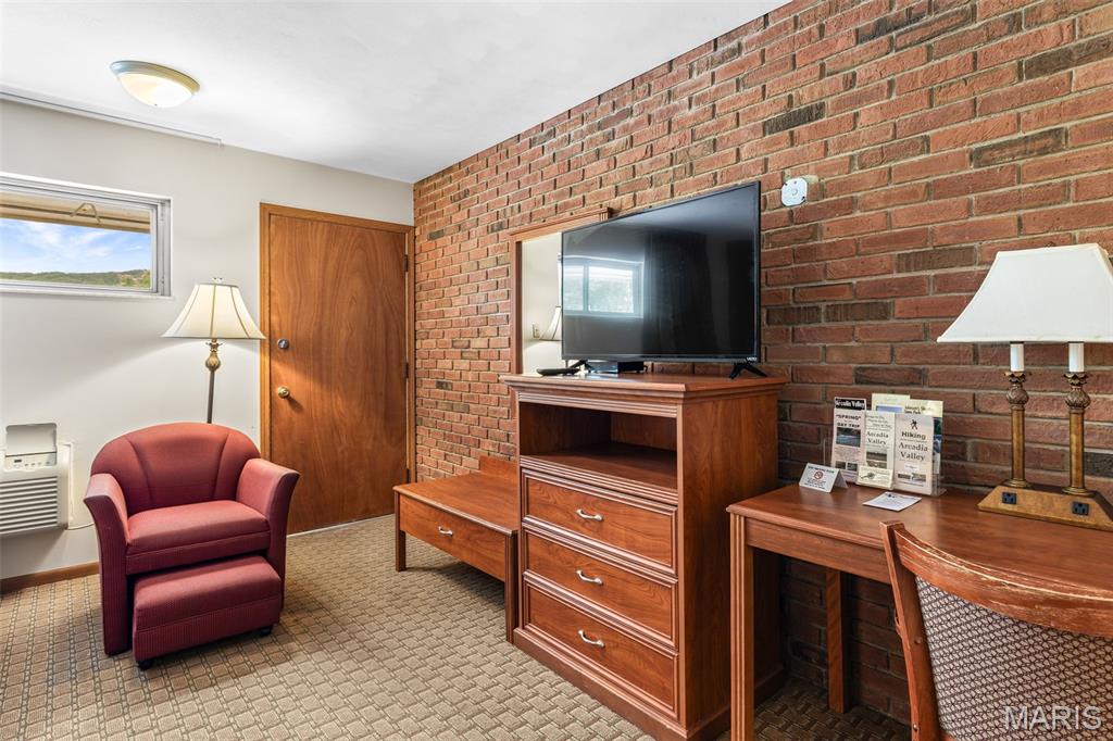 Fort Davidson Heights - Commercial Sale