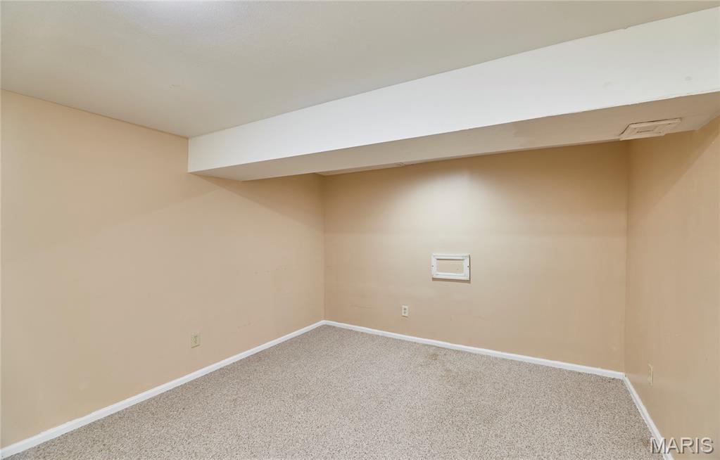 Hidden Lake Park - Residential Lease