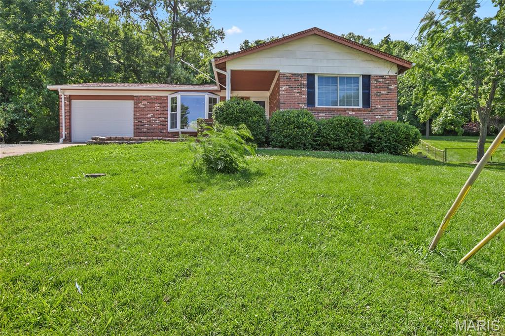 Flexible Rental Opportunity – Lease Purchase Option Available!
Looking for a home that offers flexibility and room to grow? This spacious 4-bedroom, 2.5-bath home may be exactly what you've been searching for.
Featuring an above-ground pool, trampoline, and plenty of space for the whole family, this property offers the comfort of home with options tailored to your unique situation.
Lease Purchase Preferred – If homeownership is your goal but you're not quite ready today, ask about our lease purchase options.
We also understand that life doesn't always fit into a standard lease. Whether you're building a home, relocating for work, navigating a family transition, waiting on a home sale, or simply need a more flexible housing arrangement, we're open to discussing shorter-term lease options to meet your needs.
As a private landlord, we pride ourselves on working directly with tenants to create solutions that make sense. Utility responsibilities are typically tenant-paid, but terms may be negotiable depending on your specific circumstances and lease structure.

Property Features:
~4 Bedrooms
~2.5 Bathrooms
~Above-Ground Pool
~Trampoline
~Spacious Yard
~Flexible Lease Terms Available
~Lease Purchase Opportunity
~Private Landlord
~Pet consideration available (if applicable)

If you're looking for more than just a standard rental and value flexibility, reach out today to discuss your situation and see if this home is the right fit for you.