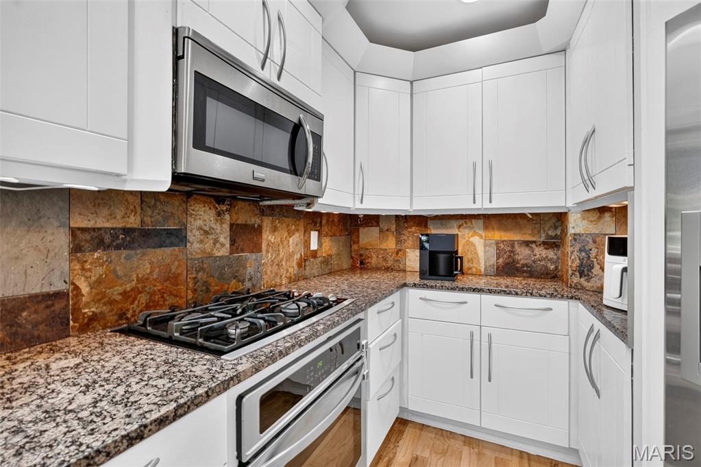 R Grates Estate - Residential