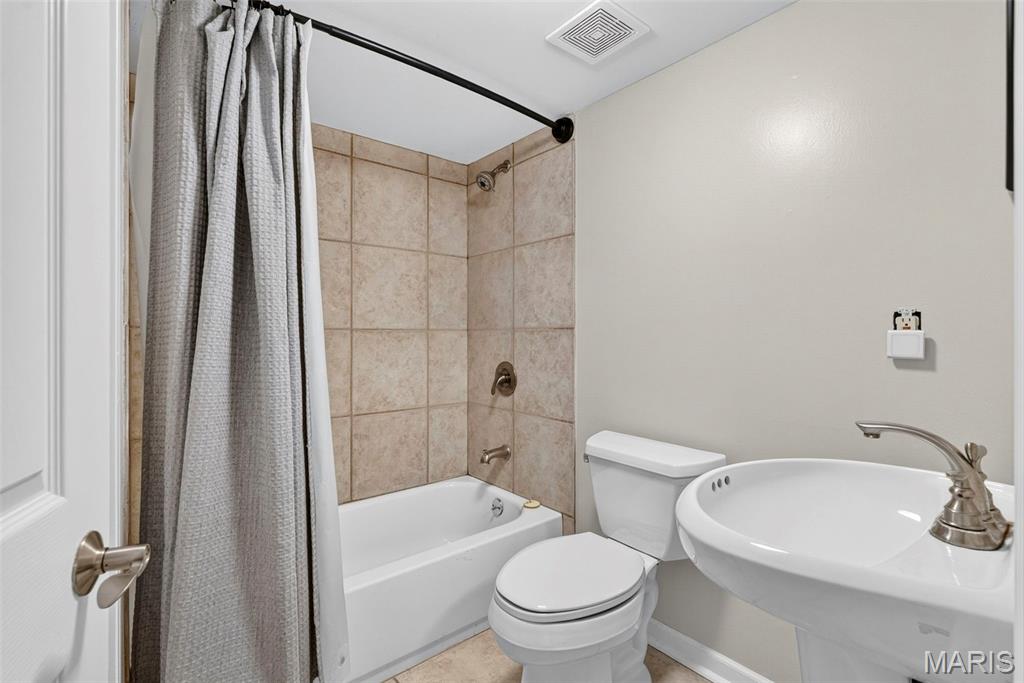 R Grates Estate - Residential