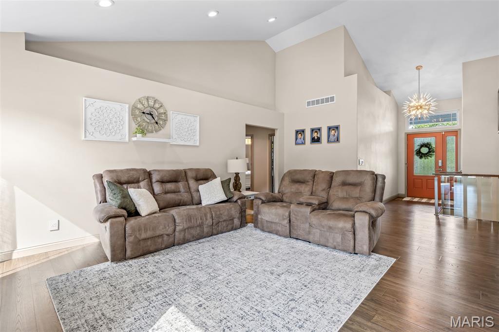 Lake Forest Estates - Residential