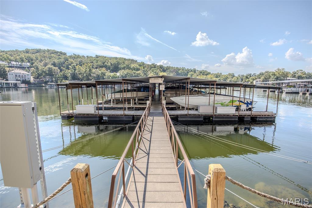 Indian Pointe Condominium - Residential