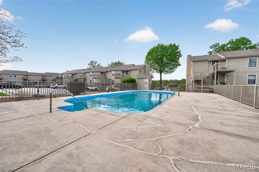 Indian Pointe Condominium - Residential
