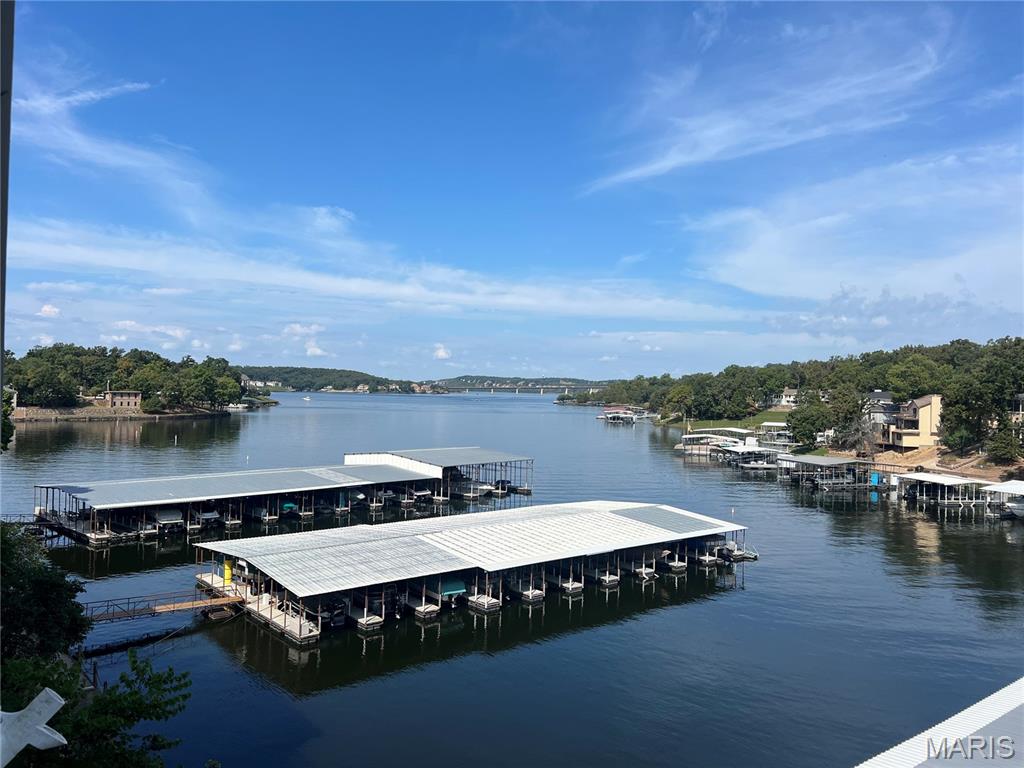 Indian Pointe Condominium - Residential