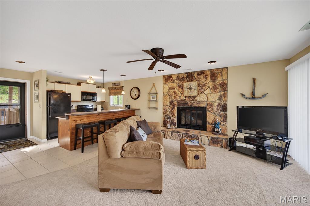 Indian Pointe Condominium - Residential