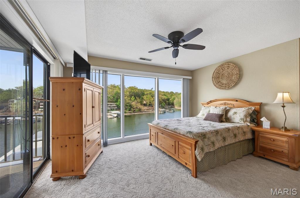 Indian Pointe Condominium - Residential