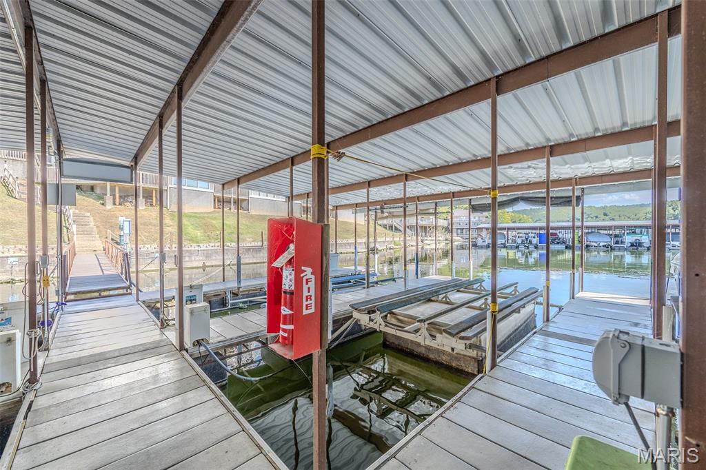 Indian Pointe Condominium - Residential