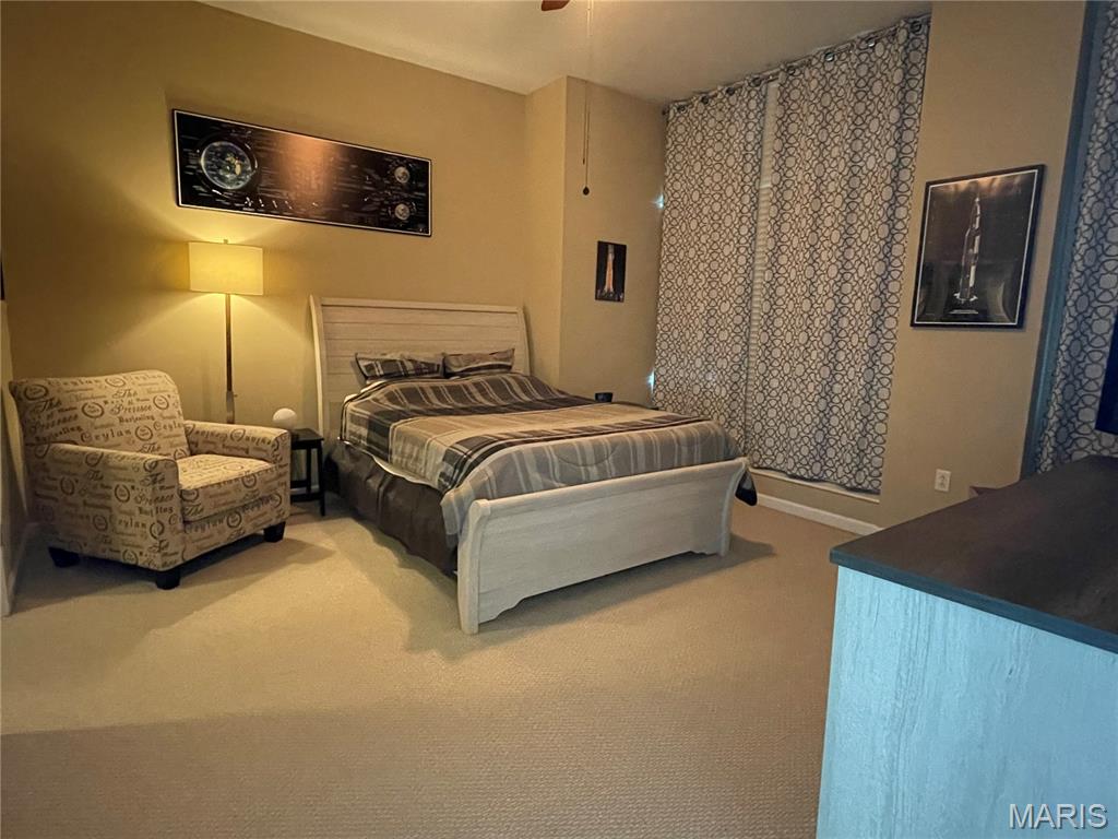 Park East Tower - Residential Lease