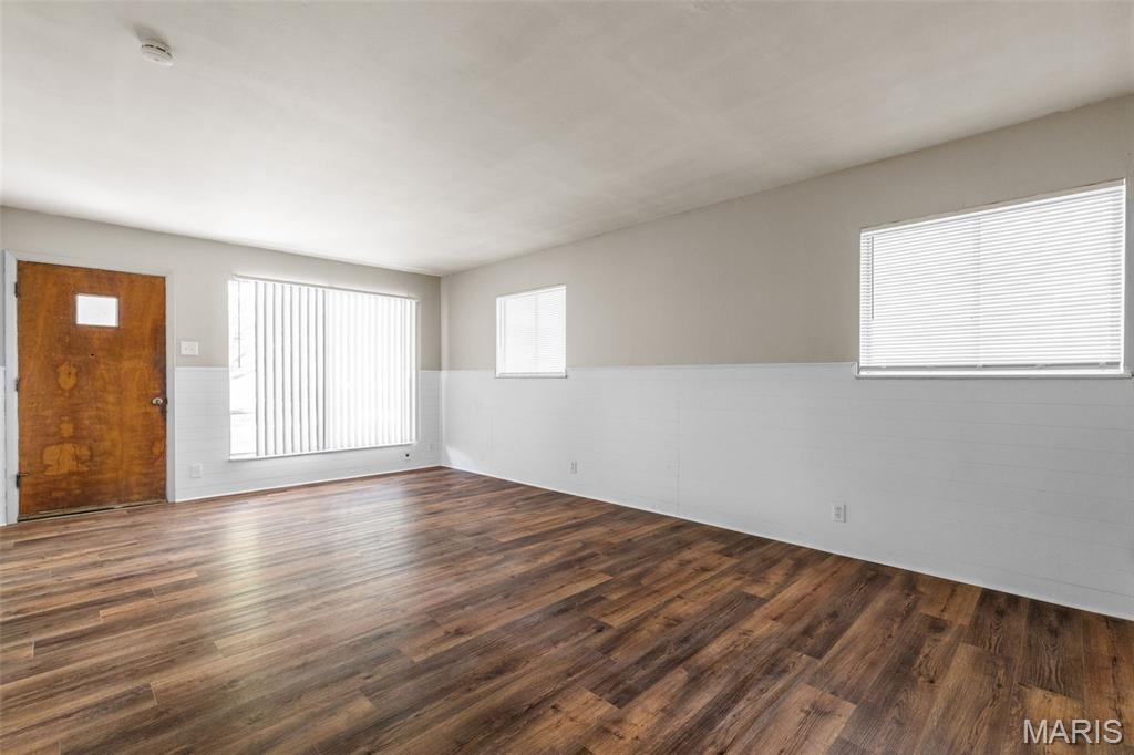 Glasgow Village Unit 15 - Residential
