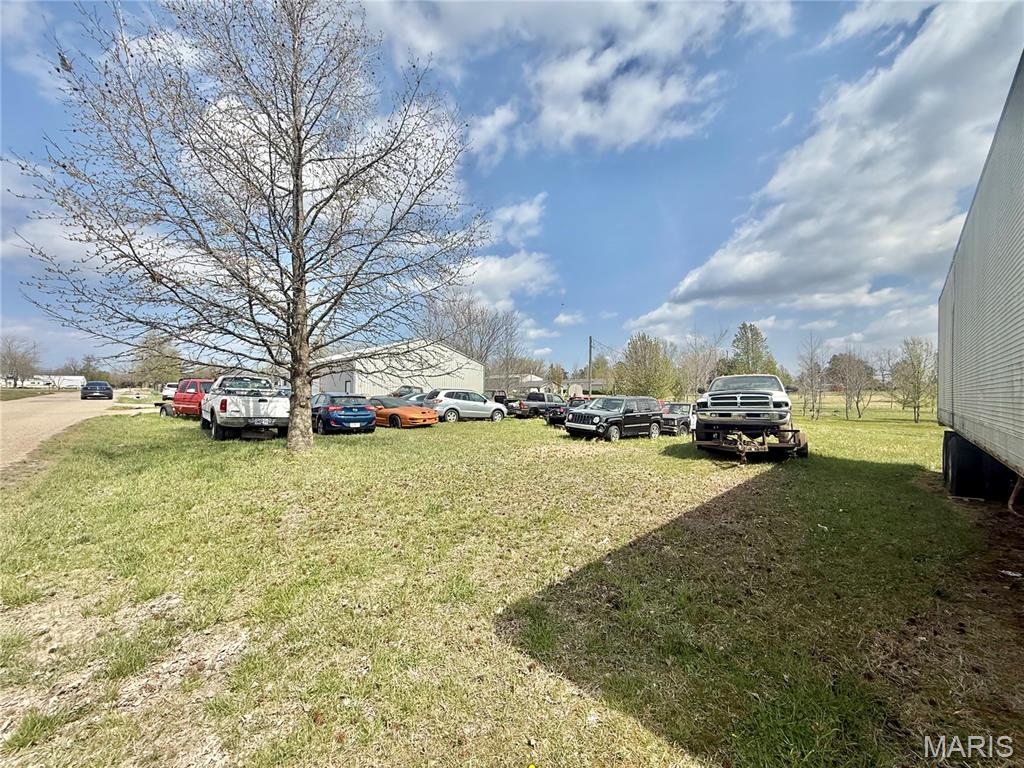 n/a - Commercial Sale