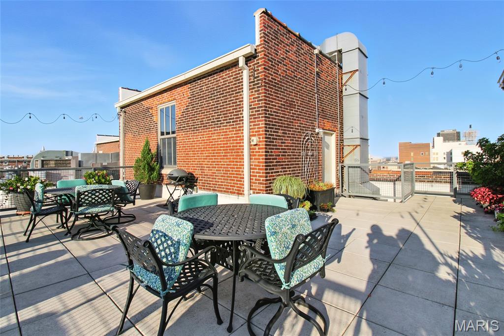 Printers Lofts - Residential Lease