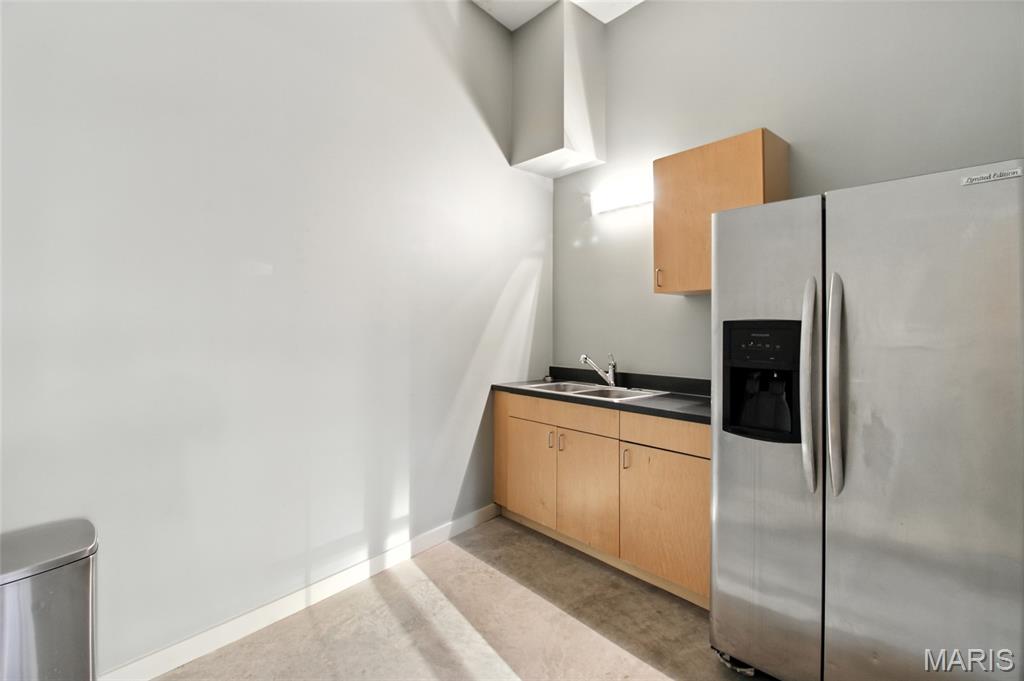 Printers Lofts - Residential Lease