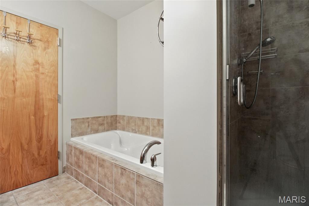Printers Lofts - Residential Lease