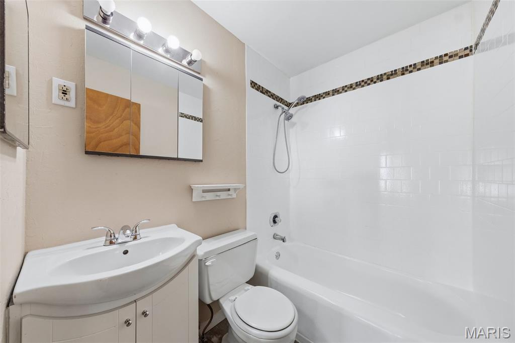 Woodson 4 - Residential