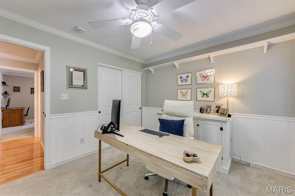Woodview Manor Lt 14 & Charles A - Residential