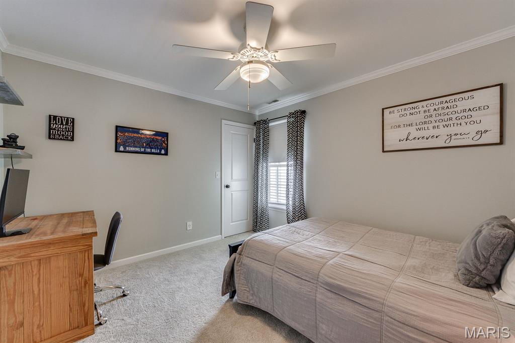 Woodview Manor Lt 14 & Charles A - Residential