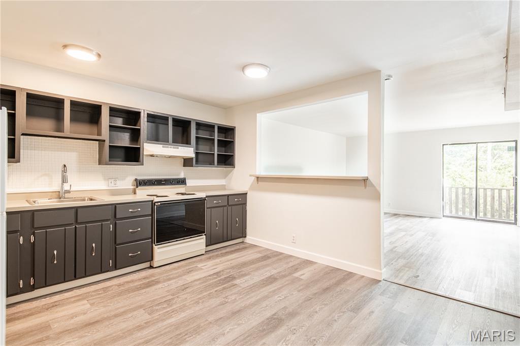 Pembroke Park 01 - Residential Lease