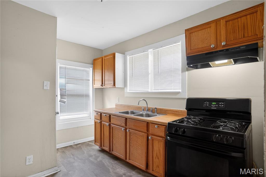 Lyndhurst - Residential