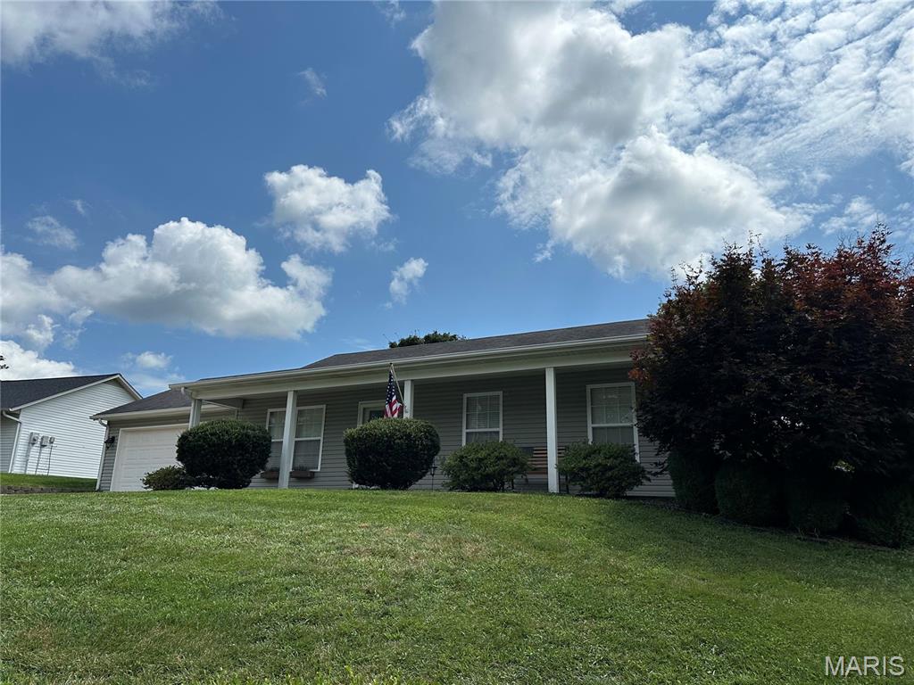 Hillcrest Manor 3rd - Residential