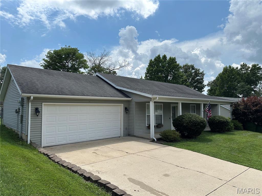 Hillcrest Manor 3rd - Residential