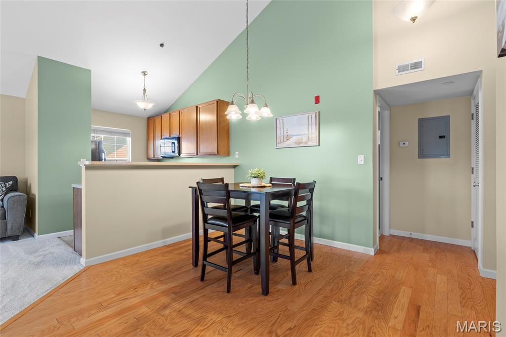 Bella Vista Condo #12 - Residential