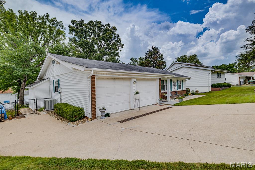 Town/East Federal - Residential