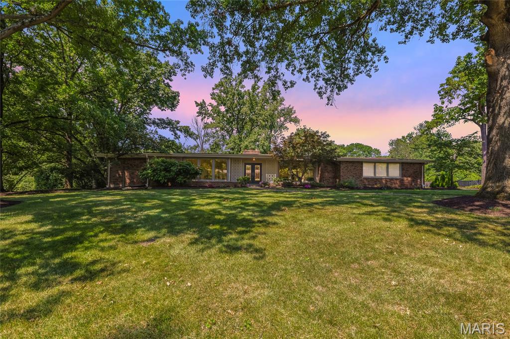 Ladue Estates - Residential