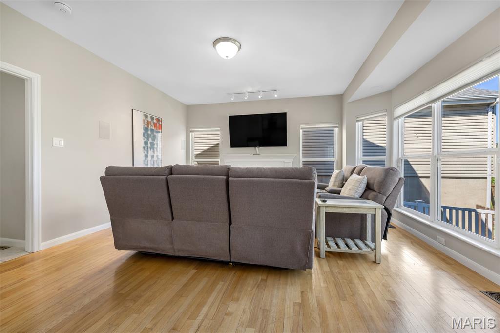 Hickory Manor Village B - Residential