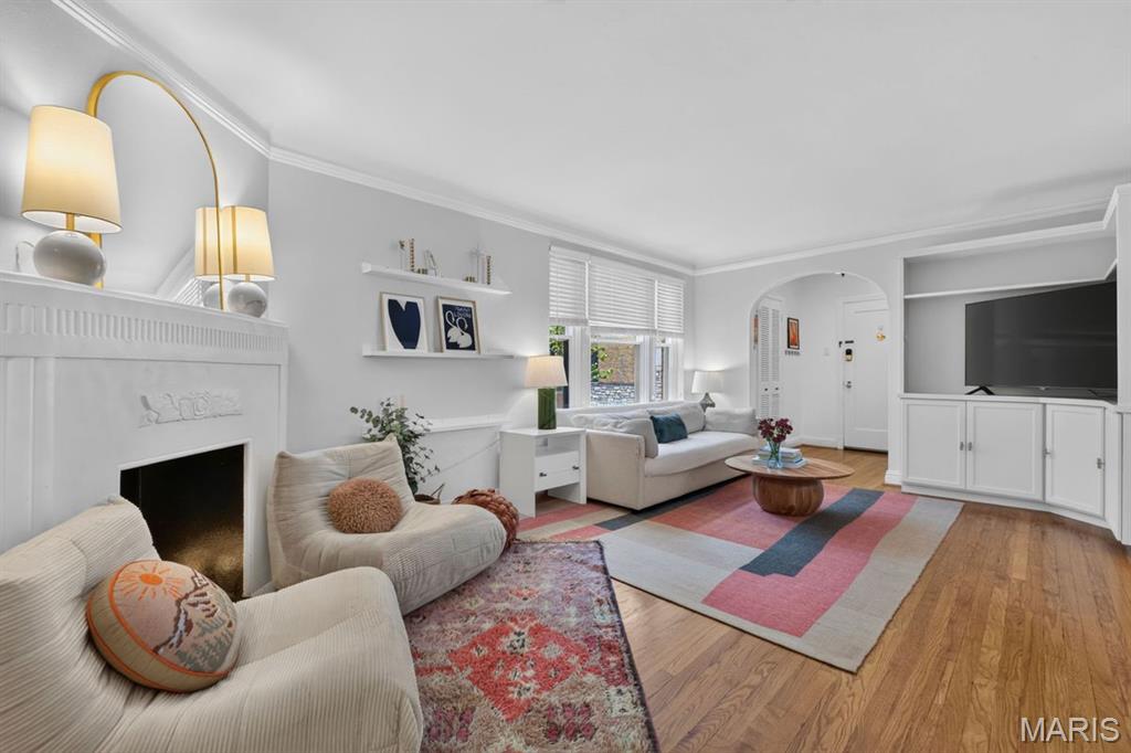 Byron Place Condo - Residential