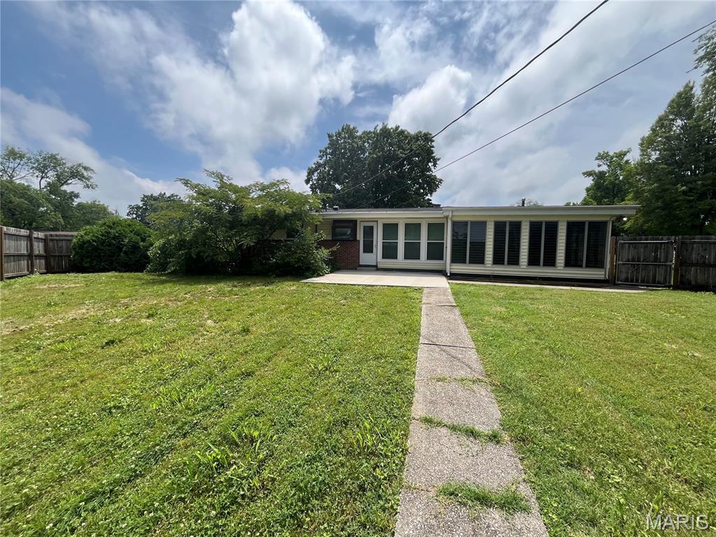 Hathaway Manor - Residential