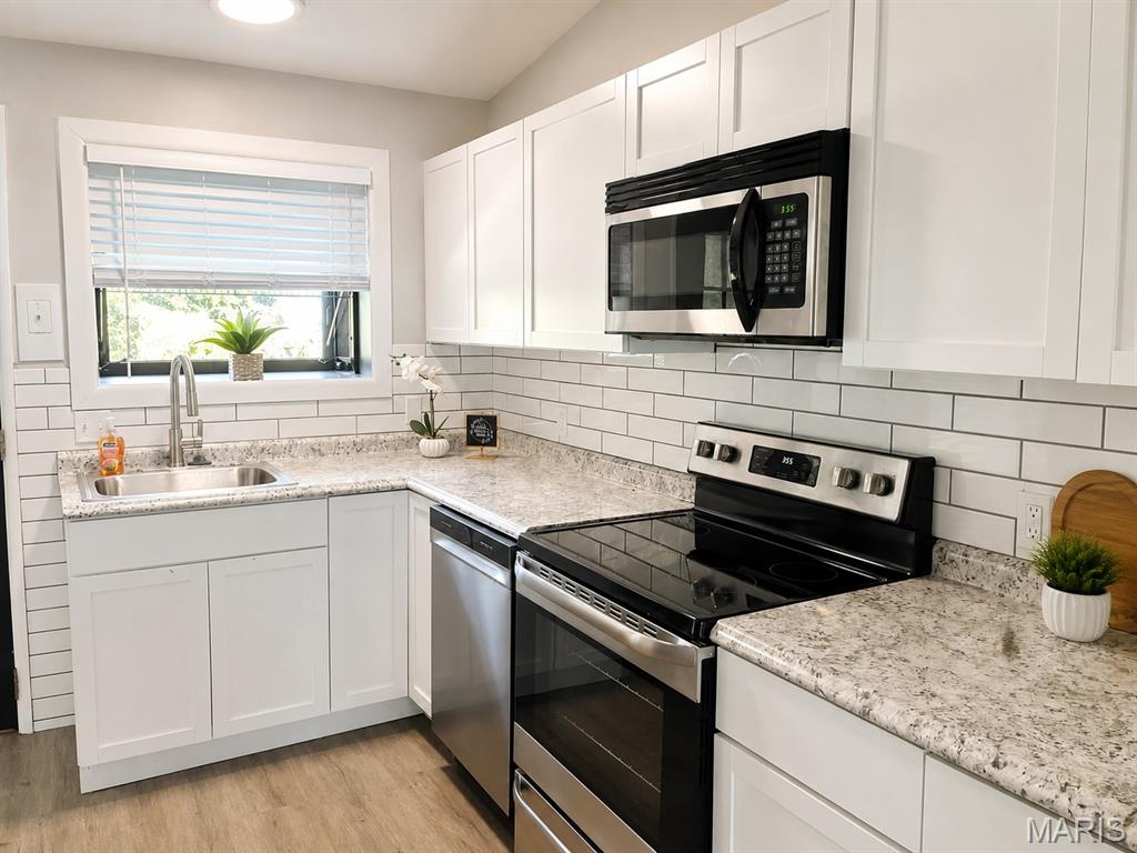 Hathaway Manor - Residential