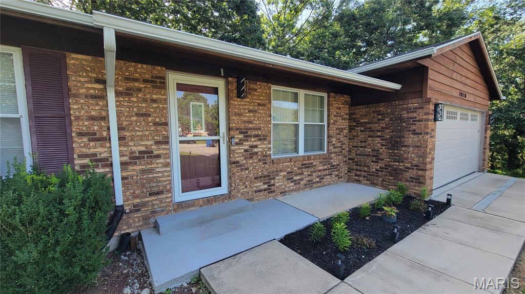 Sierra Madra 01 - Residential Lease