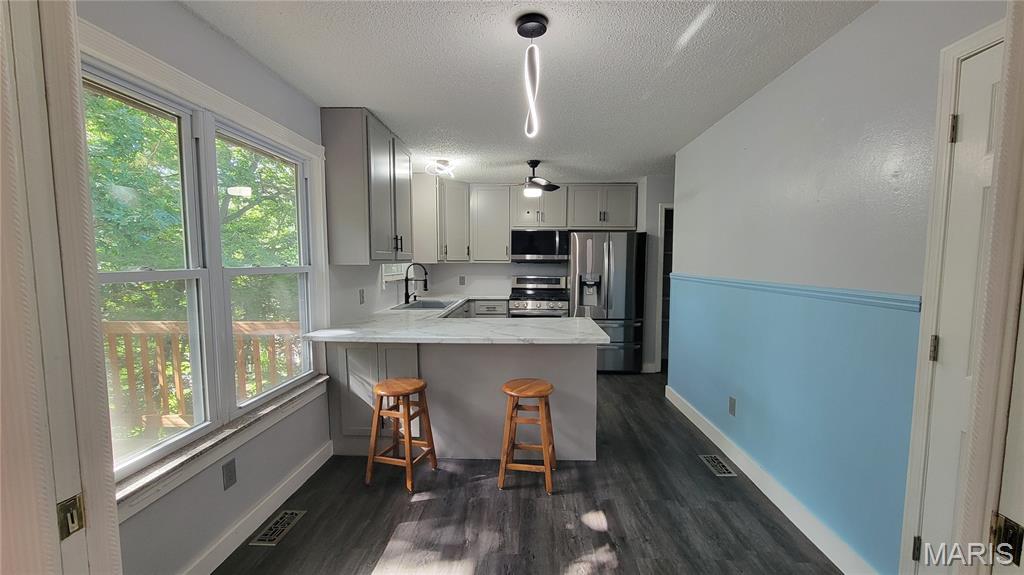 Sierra Madra 01 - Residential Lease