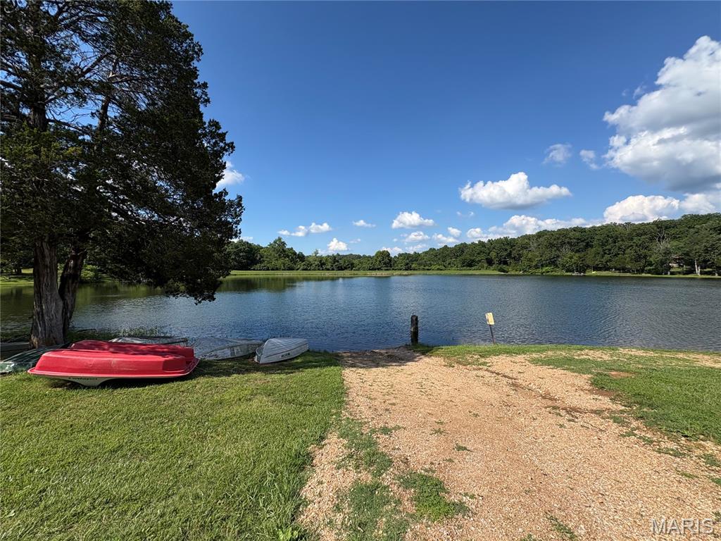 Lonedell Lakes - Residential