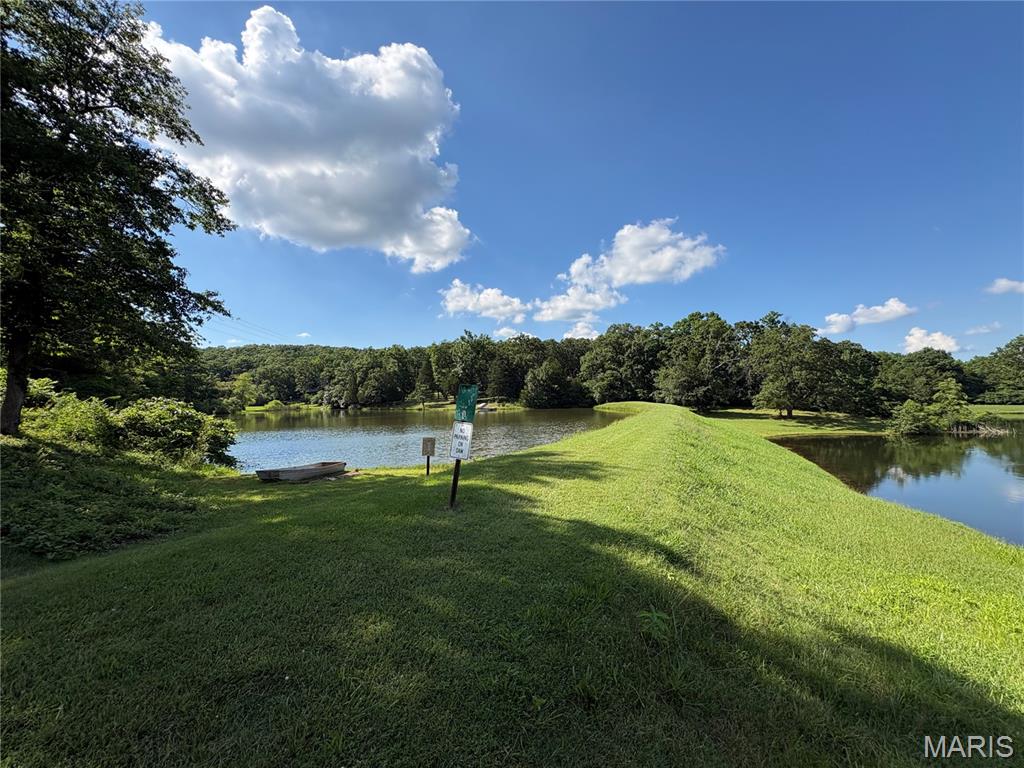 Lonedell Lakes - Residential