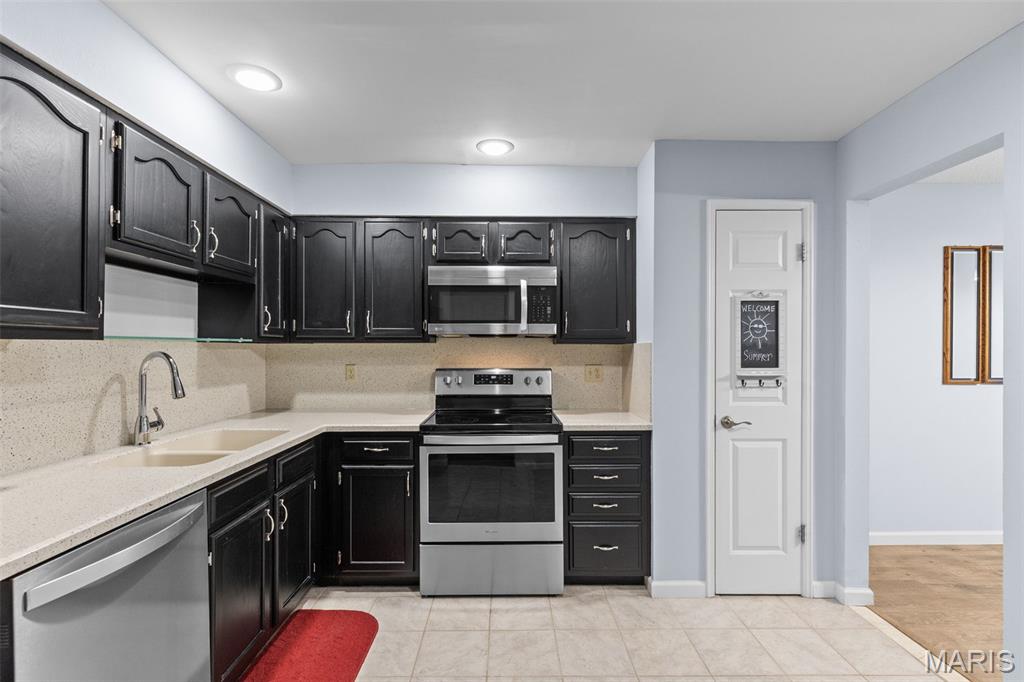 Briar Hill Farm Ii Condo - Residential