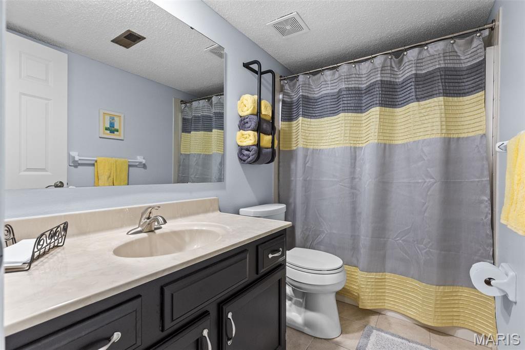 Briar Hill Farm Ii Condo - Residential