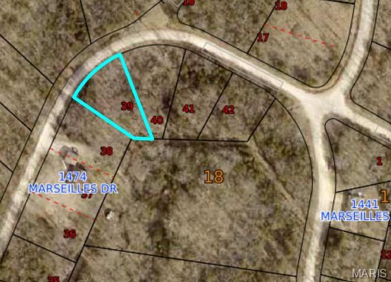 Building lot close to Lac Marseilles in Terre Du Lac.  Great Private Lake Community with 16 Lakes, 2 beach access, fishing, swimming, boating and so much more.
