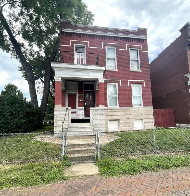 Prime location near Cherokee Street's unique dining, shopping, art galleries, and community events.This unique property offers incredible potential and may be available as a short sale. Located just steps from the vibrant shops, restaurants, and charm of Historic Cherokee Street, this home is full of character and possibilities.
Originally built as a duplex and thoughtfully converted into a spacious single-family home, it features:
Beautiful original woodwork
Soaring tall ceilings
Updated central air and forced-air heating
Two full bathrooms
Fenced backyard
This historic home needs some work, but with the right vision, it could truly shine. Whether you're looking for your next renovation project, an investment opportunity, or a chance to restore a piece of history, this property is worth a look.
Potential short sale. Sold as-is. Don't miss the chance to bring this historic gem back to life!