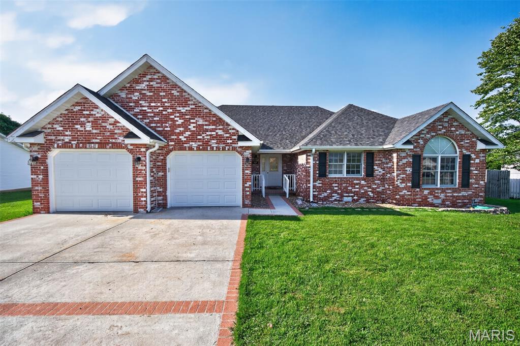 THIS BEAUTIFUL HOME OFFERS 3 BEDROOMS, 2 FULL BATHS, 2 DINING AREAS AND A SUNROOM WHERE YOU CAN ENJOY HAVING YOUR MORNING COFFEE. UPON ENTRY, YOU'LL LOVE THE PRIVATE FOYER AREA THAT WILL LEAD YOU INTO THE VERY SPACIOUS LIVING ROOM THAT HAS A GORGEOUS CEILING, HIGH END GAS FIREPLACE AND PATIO DOOR LEADING YOU TO THE BACK DECK THAT WILL CATCH YOUR ATTENTION RIGHT AWAY! WHEN ENTERING THE KITCHEN AREA, YOU WILL BE VERY PLEASED WITH THE LAYOUT, SPACE AND HOW THE KITCHEN IS OPEN TO BOTH DINING AREAS AND THE SUNROOM! ONE DINING AREA IS CURRENTLY BEING USED AS A PLAYROOM AND THE SUNROOM IS BEING USED AS AN OFFICE. YOU WILL LOVE THE SIZE OF THE MASTER BEDROOM, CLOSET AND MASTER BATH. UPDATES INCLUDE NEW ROOF 2026, SIDING ON ONE SIDE 2026, DECK PAINTED 2026, NEW FLOORING IN KITCHEN AND BOTH DINING AREAS 2024, NEW DISHWASHER 2025, WASHER 2024, NEW CARPET IN GUEST BEDROOM 2022, ALL NEW CEILING FANS, SOME LIGHT FIXTURES, BATHROOM FAUCETS, ADDED AC UNIT IN SUNROOM, AND REMOVED LANDSCAPING AND ADDED FRENCH DRAIN FOR A SUMP PUMP. THIS HOME IS IN THE IDEAL LOCATION, CLOSE TO SHOPPING, HOSPITAL, FITNESS CENTERS, SCHOOLS AND PARKS.