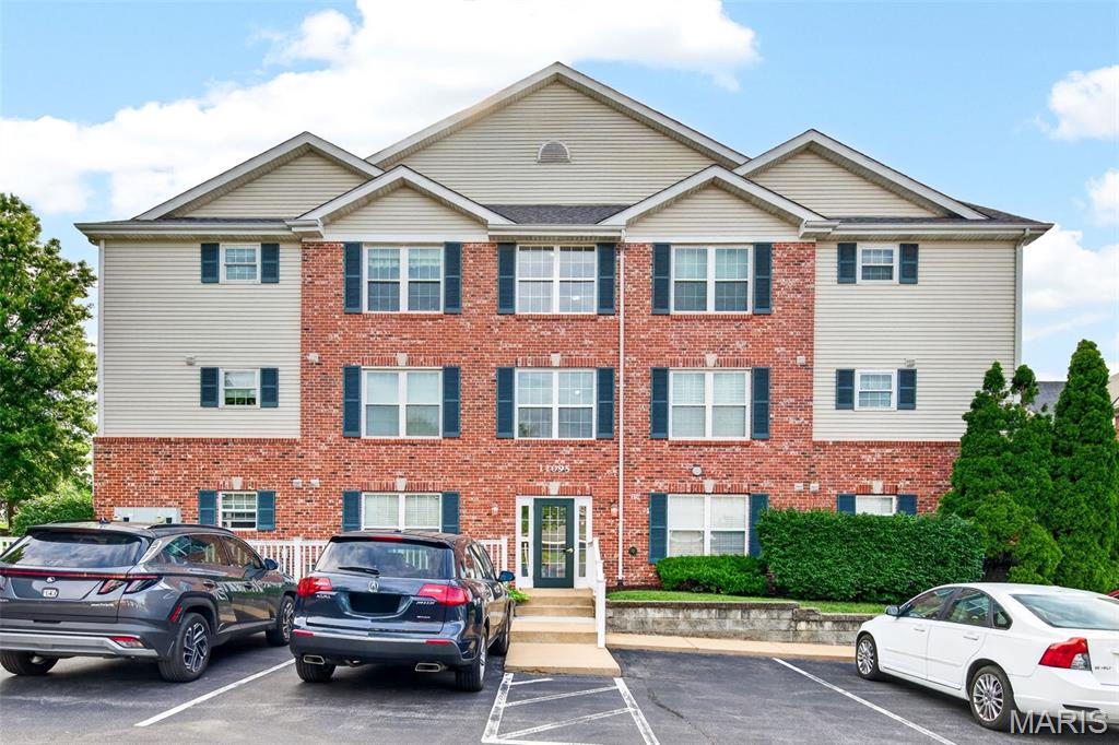 Grantwood Place Condo 4 - Residential